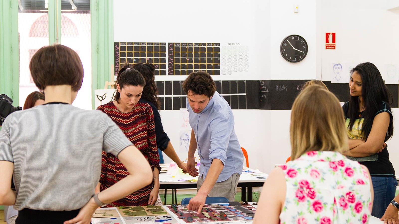 1600x1024_Becas_MEC-1600x900